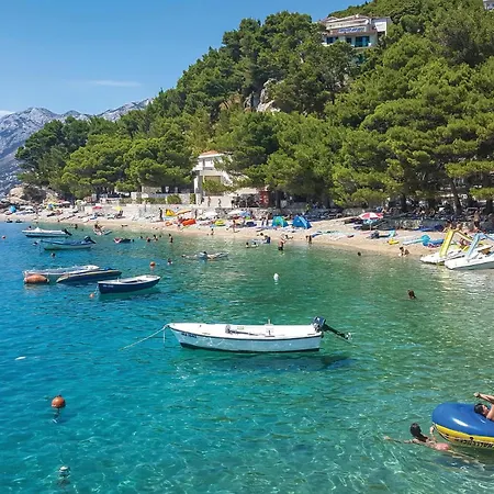 55 Hébergement de vacances Brela